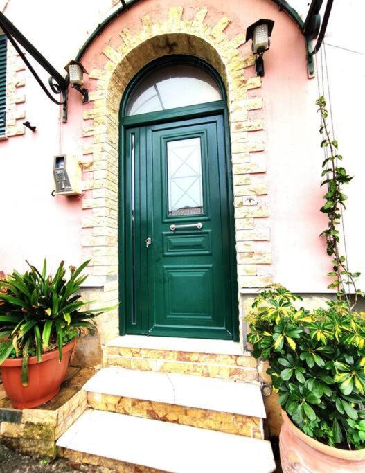 Voukamvilia Boutique Apartment Agios Matthaios  Exterior photo